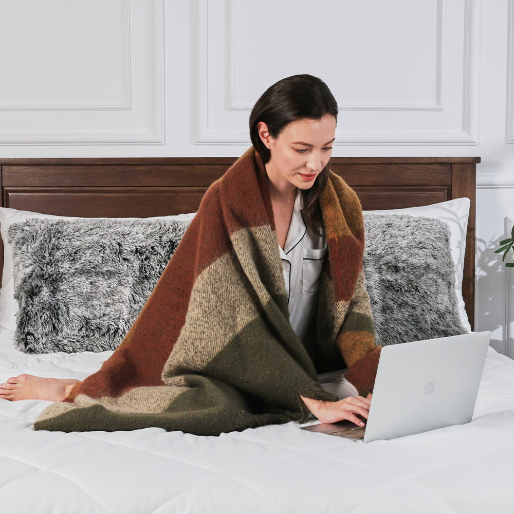 Christmas Plaid Throw Blanket